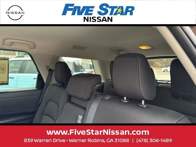 Used 2024 Nissan Pathfinder SV FWD image 32
