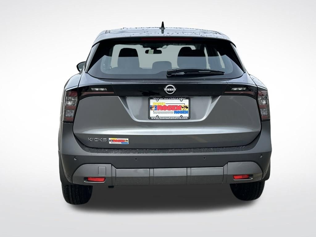 New 2026 Nissan Kicks S image 4