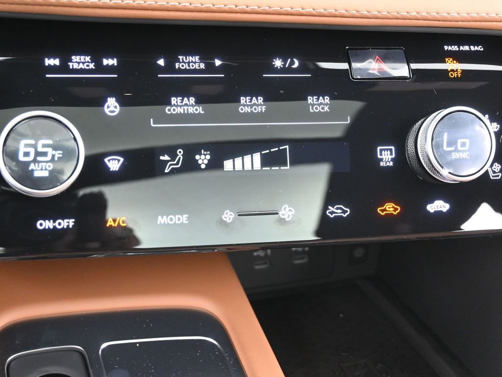 New 2026 INFINITI QX60 Autograph w/ Dark Cargo Package image 12