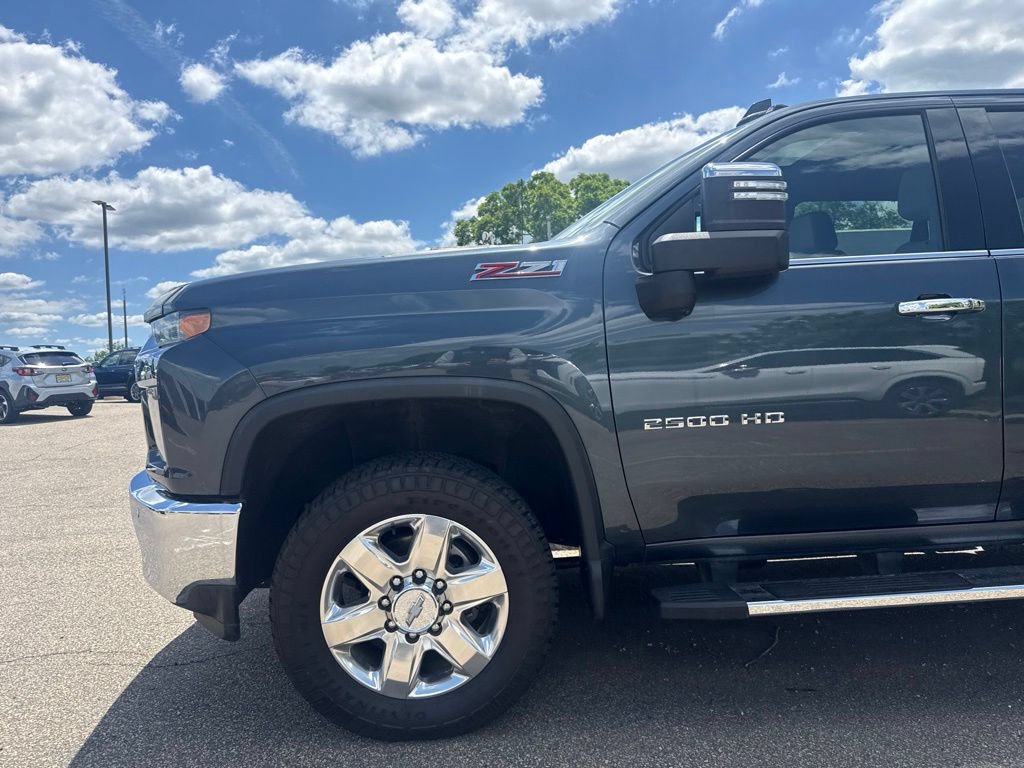 Used 2020 Chevrolet Silverado 2500 LTZ w/ LTZ Premium Package AWD/4WD image 2