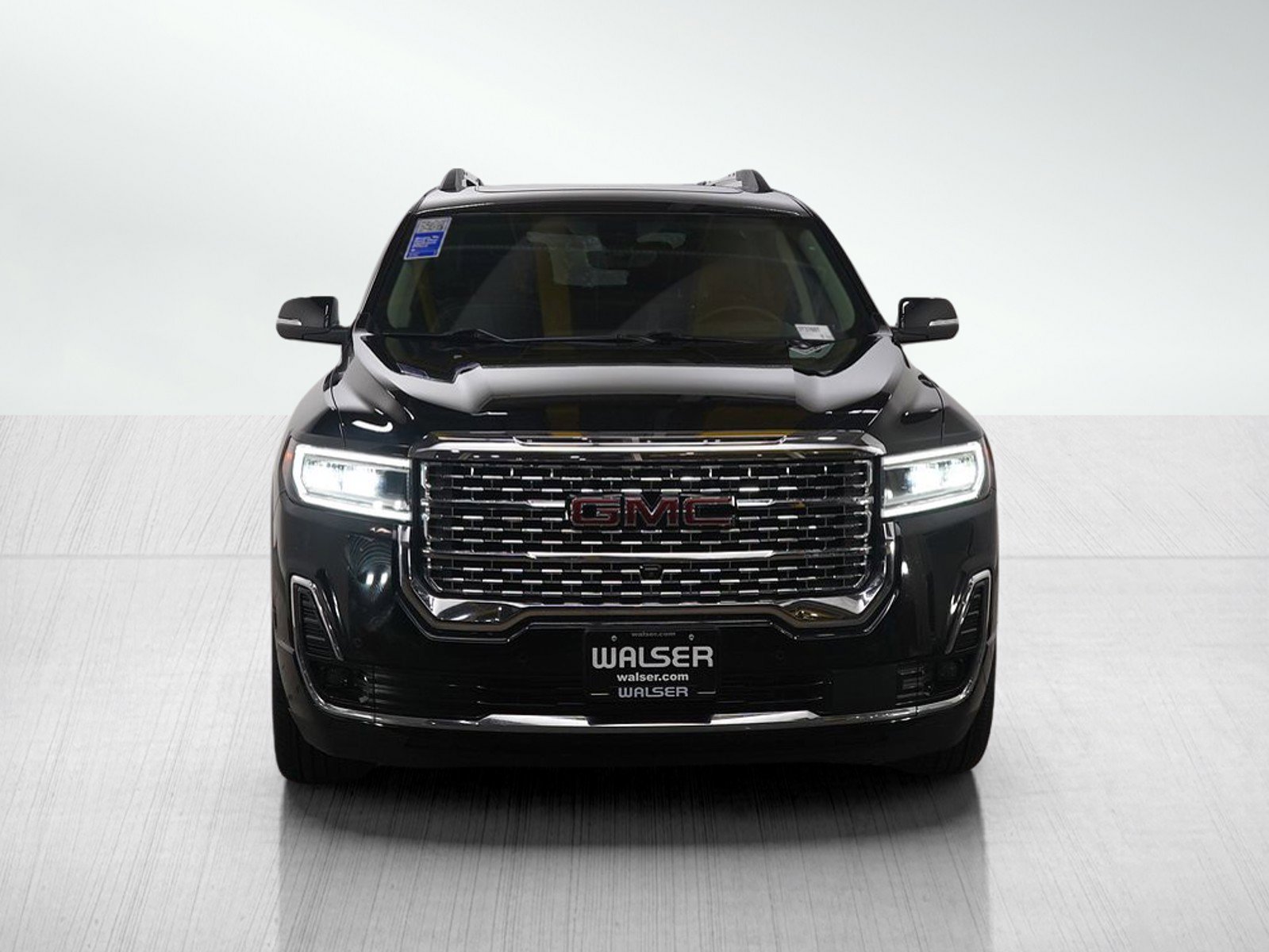 Used 2023 GMC Acadia Denali image 8