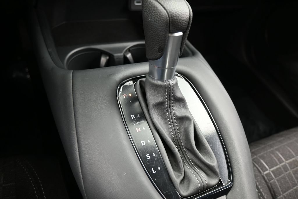 Used 2025 Honda HR-V LX image 27