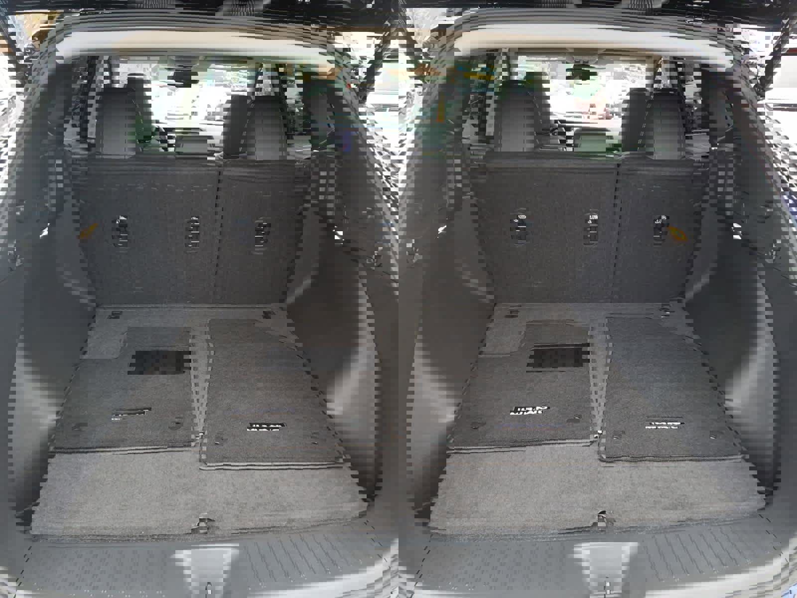 Used 2025 Nissan Murano SL image 16