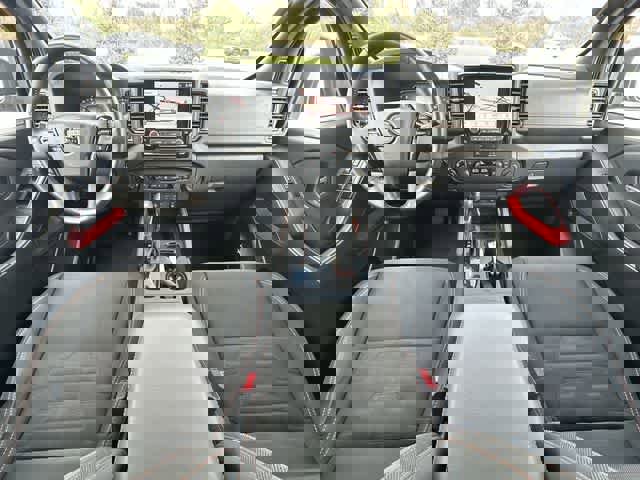 Used 2023 Nissan Frontier PRO-4X w/ Pro Convenience Package image 19