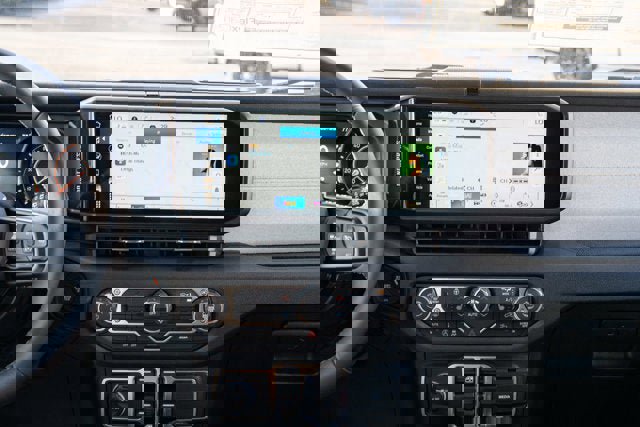 New 2025 Jeep Wrangler Unlimited Sport image 30