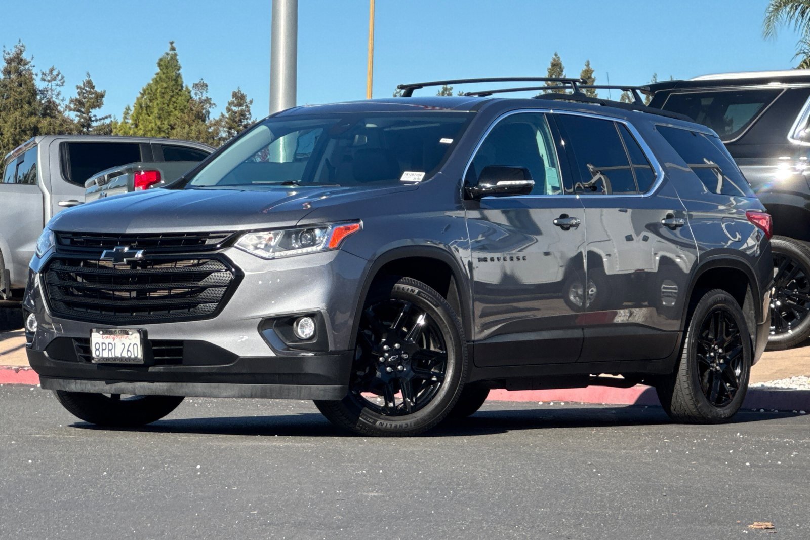 Used 2020 Chevrolet Traverse LT w/ LPO, Blackout Package image 9