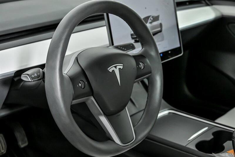 Used 2023 Tesla Model 3 Standard Range RWD image 21
