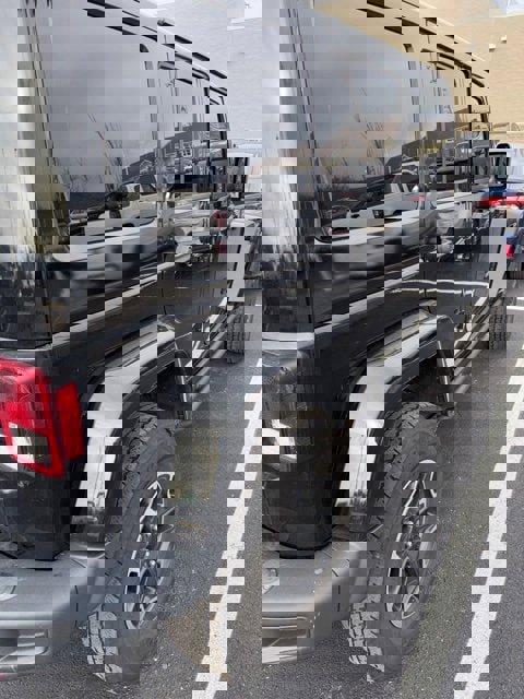 Used 2015 Jeep Wrangler Unlimited Rubicon image 6