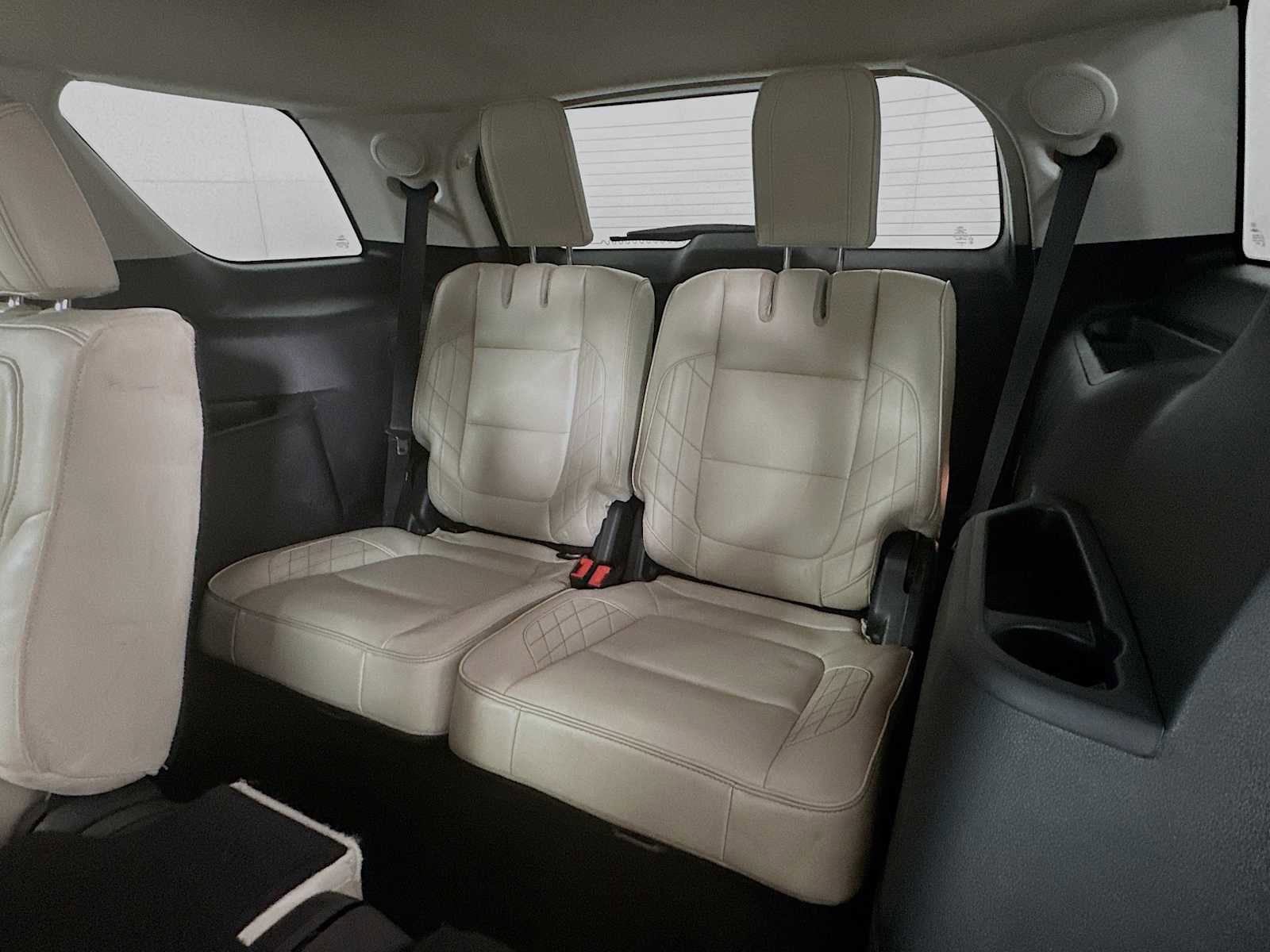 Used 2018 Ford Explorer Platinum AWD/4WD image 26