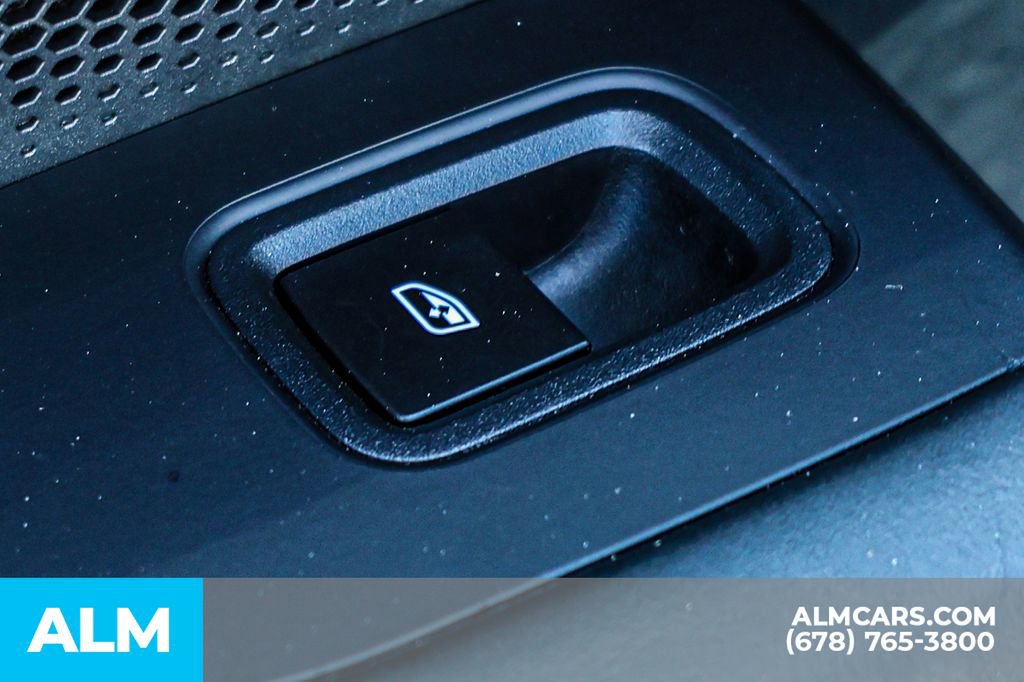 Used 2022 Porsche Taycan 4S image 53