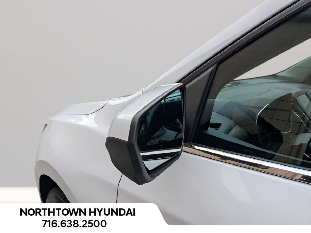 Used 2021 Chevrolet Equinox LT FWD image 38