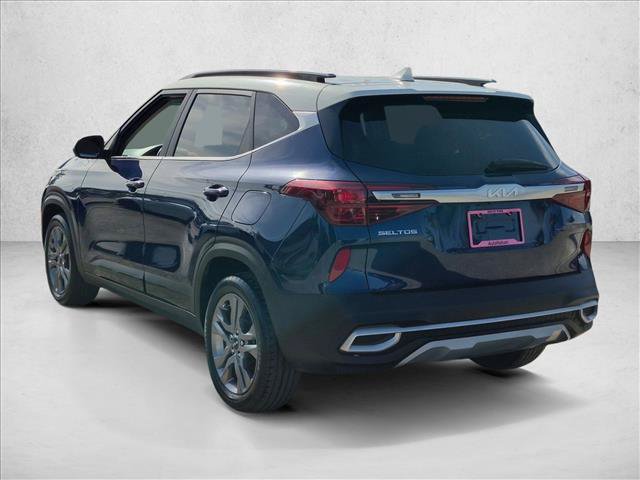 Used 2023 Kia Seltos S w/ Navigation Package FWD image 7