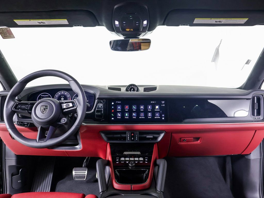 New 2025 Porsche Cayenne Turbo image 11