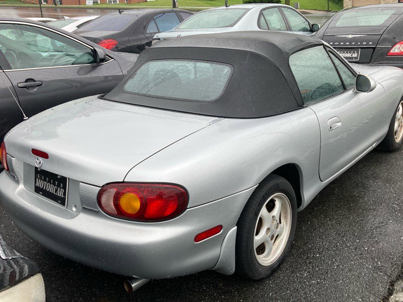 Used 1999 MAZDA MX-5 Miata image 3