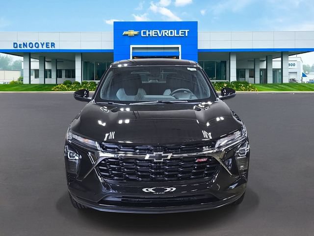 New 2026 Chevrolet Trax RS FWD image 3