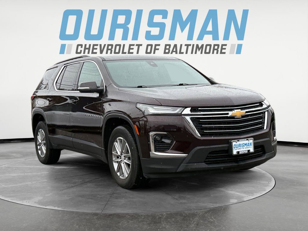 Used 2023 Chevrolet Traverse LT