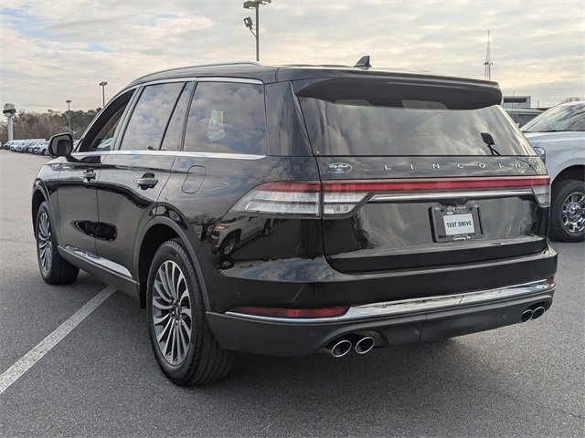 Used 2022 Lincoln Aviator Reserve w/ Class IV Trailer Tow Package image 5