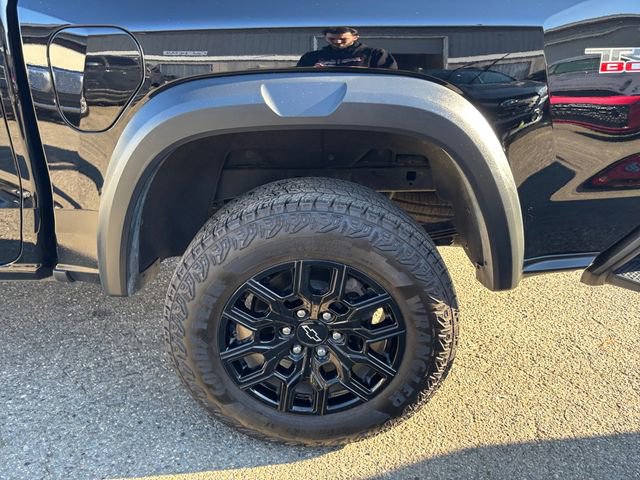 Used 2023 Chevrolet Colorado Trail Boss w/ Advanced Trailering Package AWD/4WD image 21