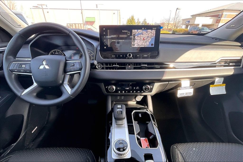 New 2026 Mitsubishi Outlander ES AWD/4WD image 5