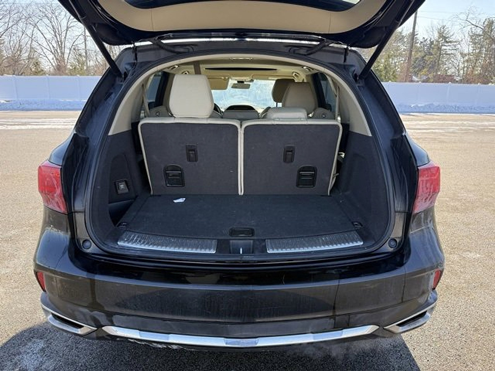 Used 2020 Acura MDX SH-AWD image 21