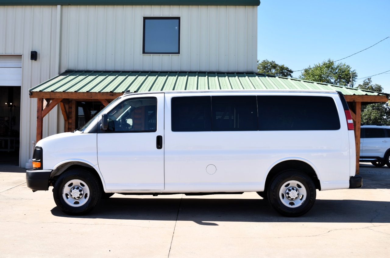 Used 2016 Chevrolet Express 2500 LS image 2
