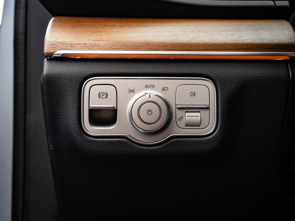 Certified 2025 Mercedes-Benz GLE 350 4MATIC image 42