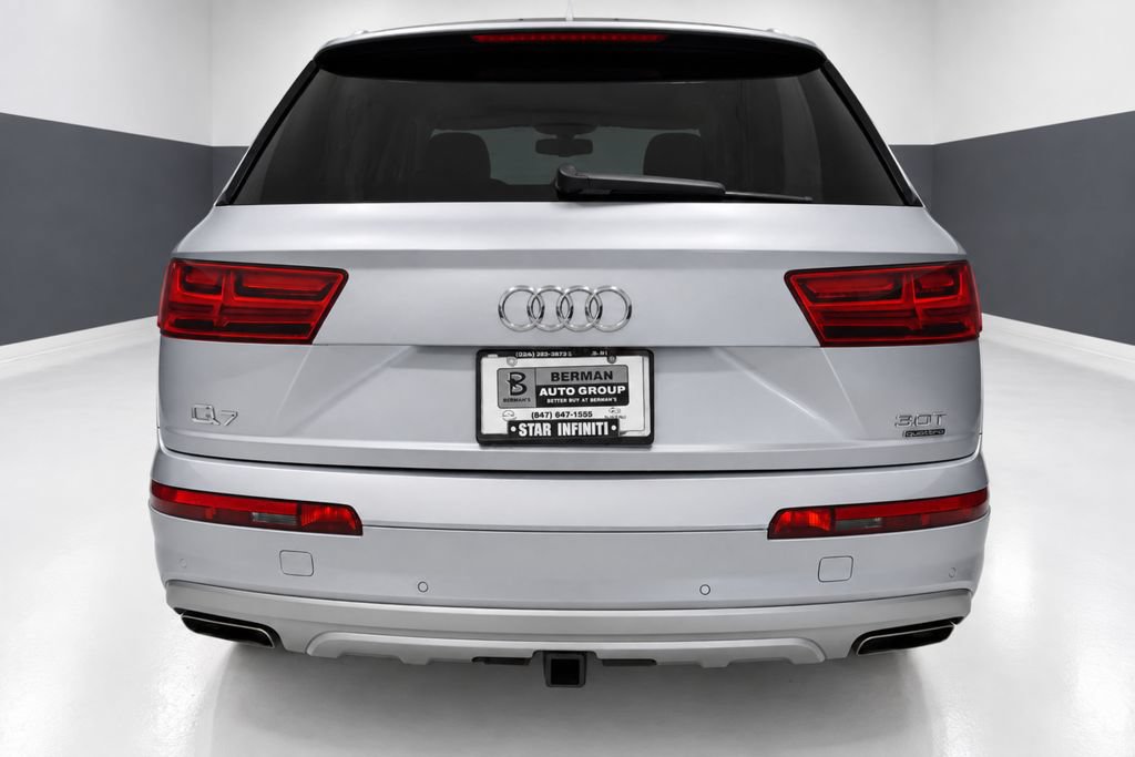 Used 2018 Audi Q7 3.0T Prestige w/ Prestige Package AWD/4WD image 9