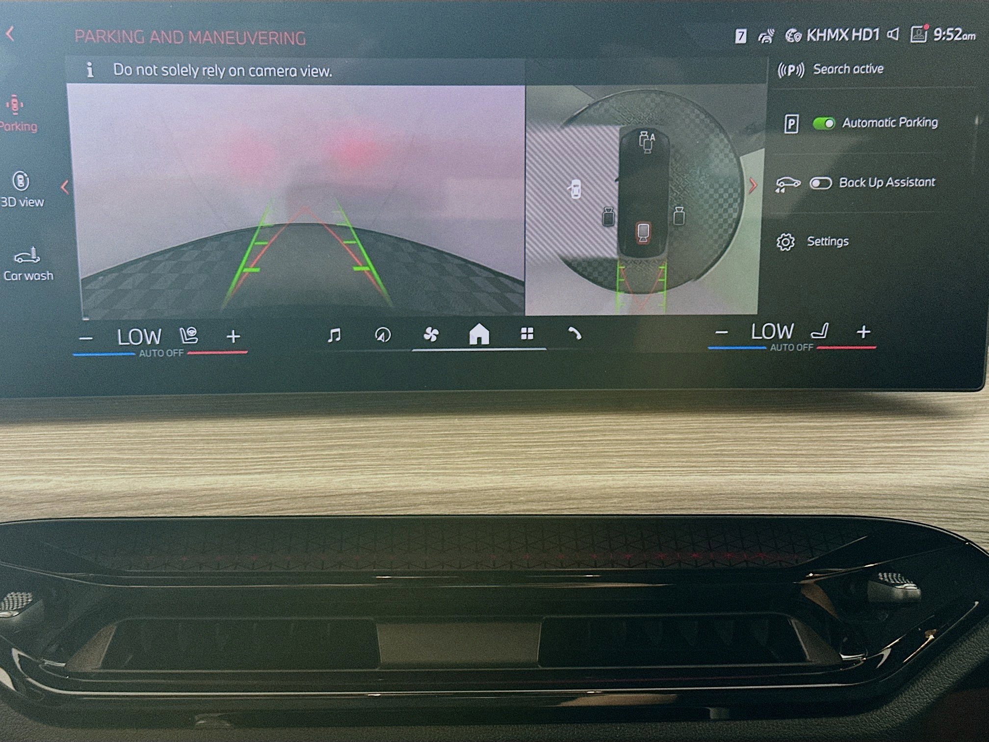 Used 2025 BMW i4 eDrive40 image 23
