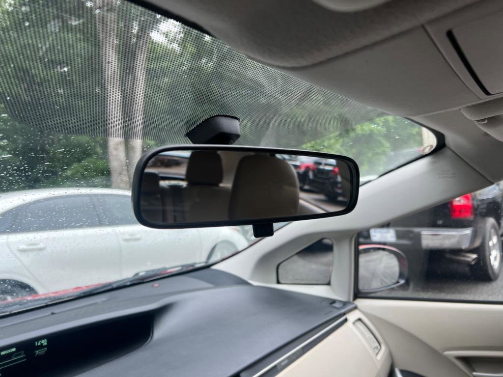 Used 2011 Toyota Prius Two image 28