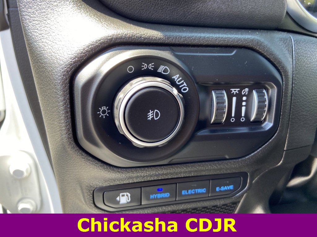 New 2022 Jeep Wrangler Unlimited Rubicon 4xe w/ Cold Weather Group image 9