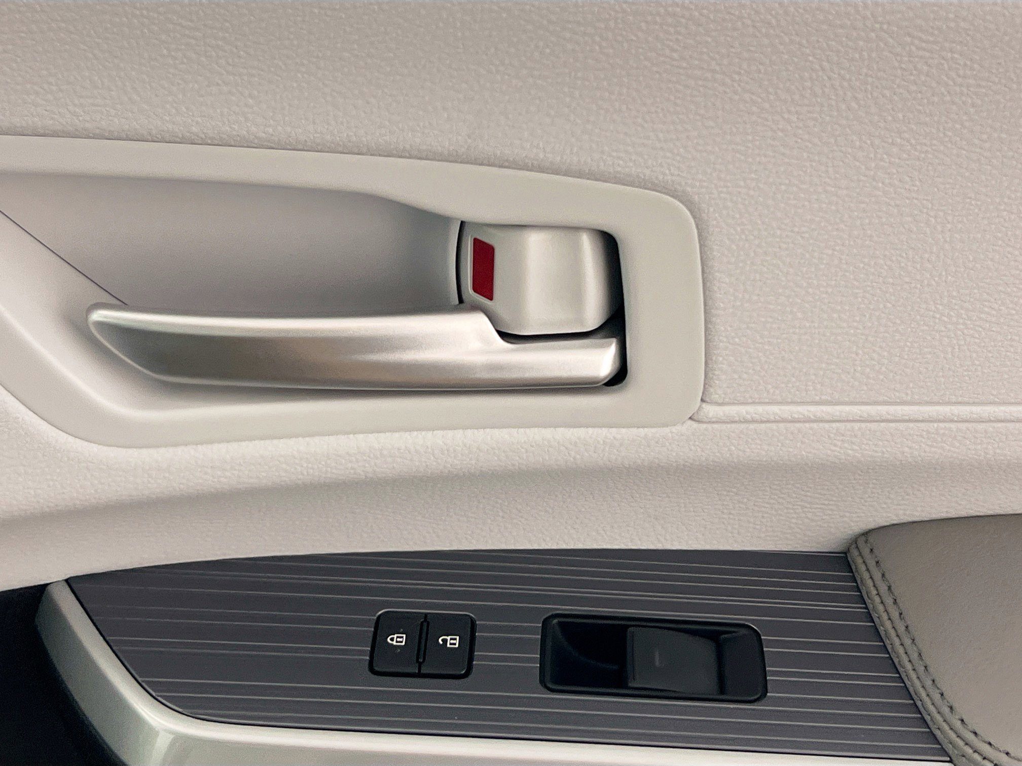 New 2026 Toyota Sienna XLE image 32