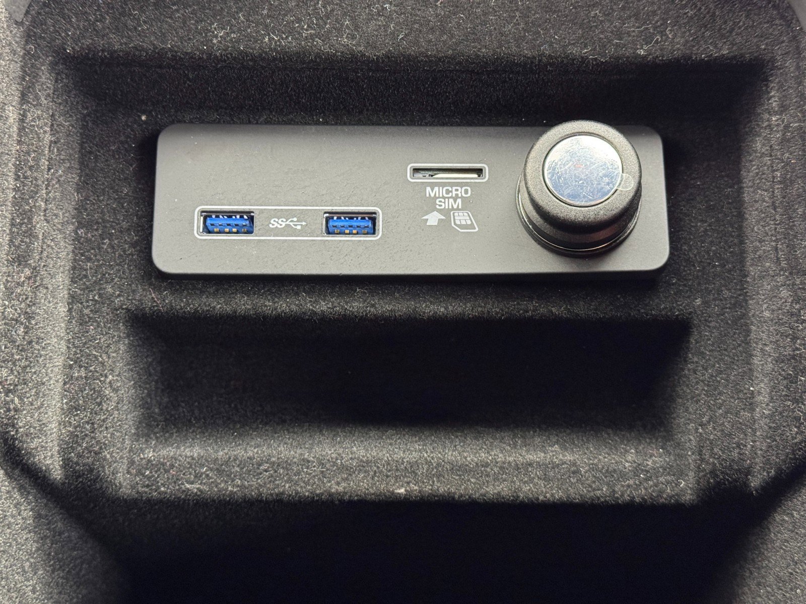 Used 2019 Land Rover Range Rover Sport SVR image 35