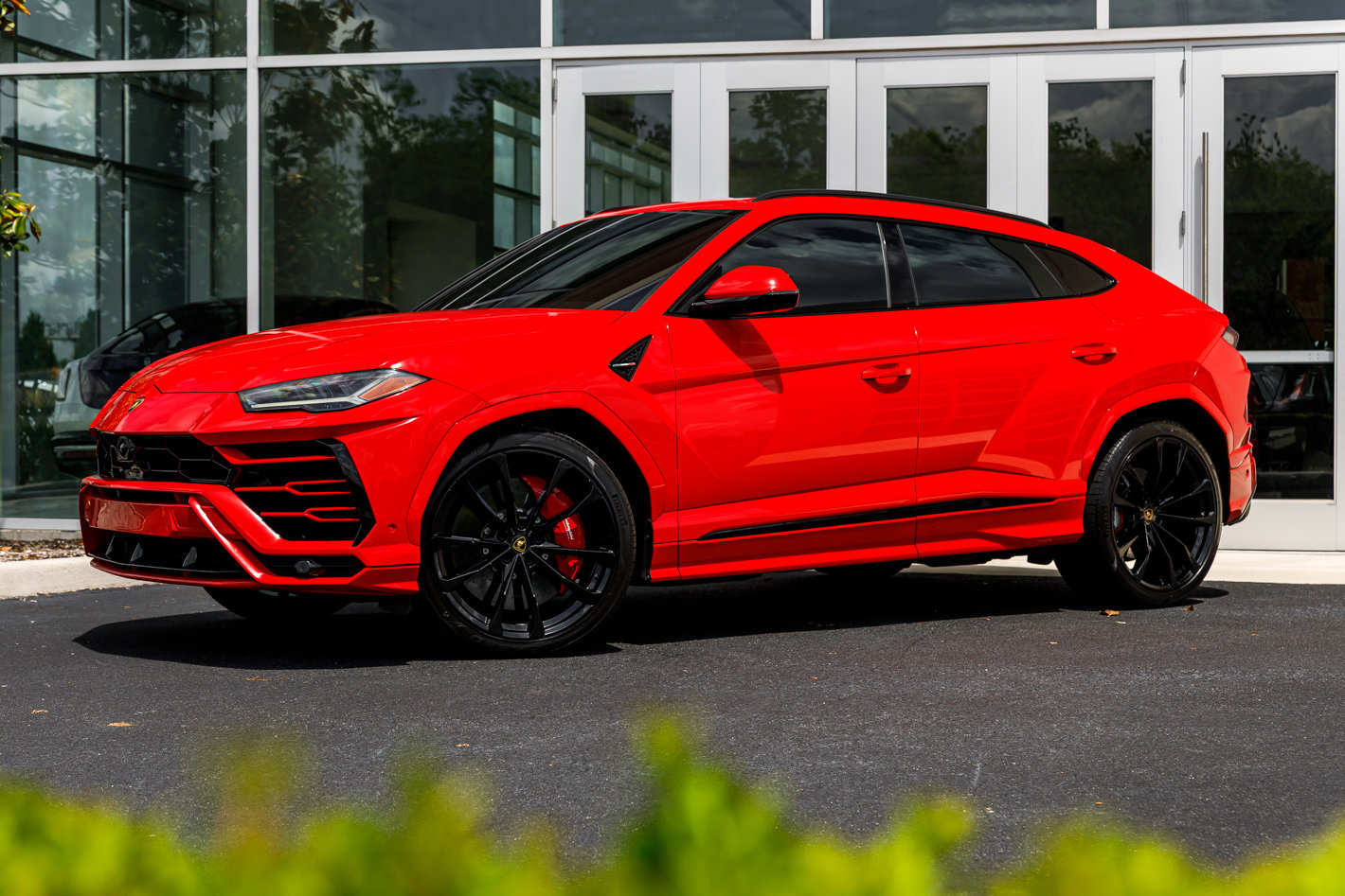 Used 2022 Lamborghini Urus AWD/4WD image 4