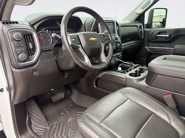 Used 2020 Chevrolet Silverado 2500 LTZ w/ LTZ Premium Package image 27