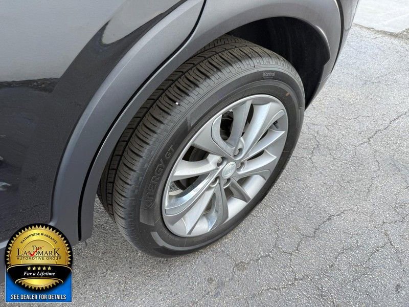 Used 2023 Buick Encore GX Essence w/ Experience Buick Package image 21