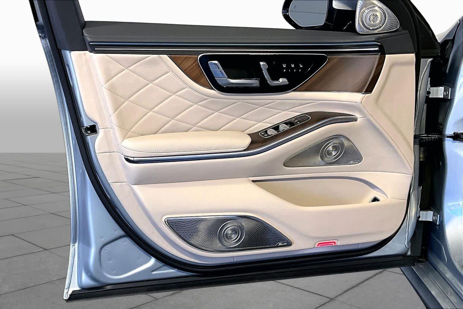 New 2027 Mercedes-Benz S 580 4MATIC Sedan image 11