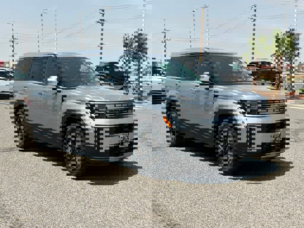 New 2026 Hyundai Santa Fe SE image 8