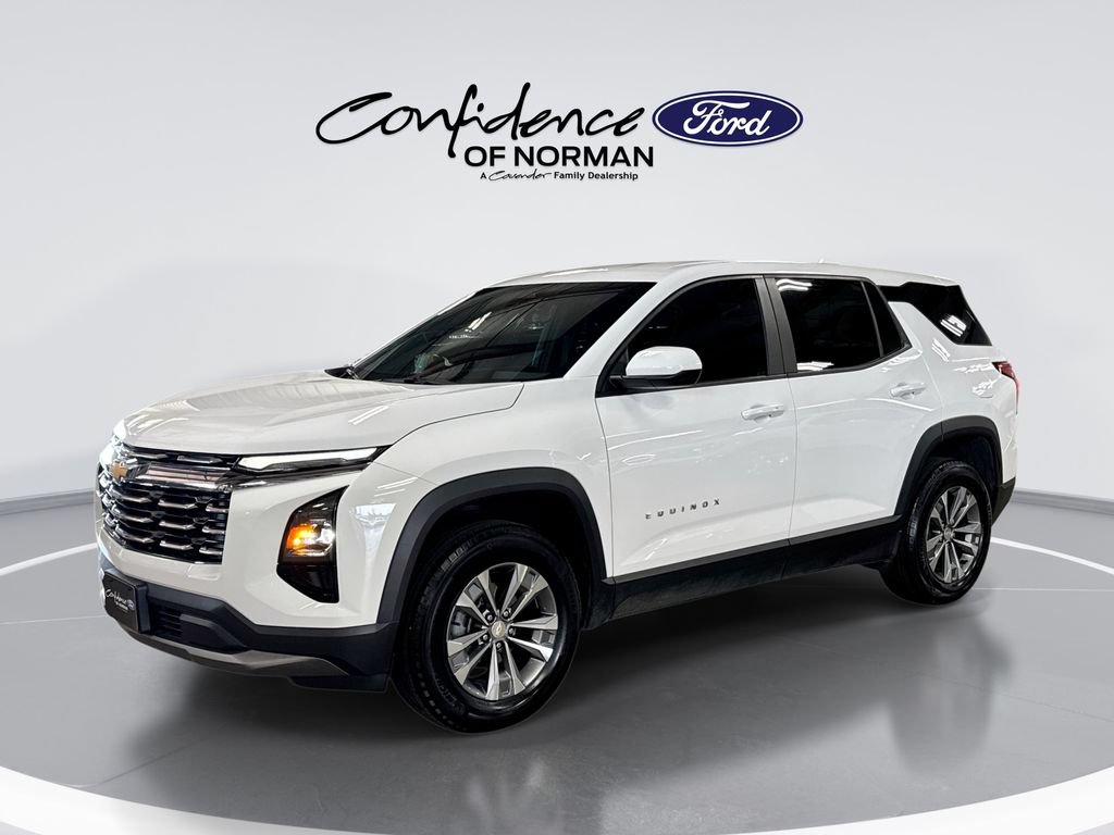 Used 2025 Chevrolet Equinox LT AWD/4WD image 1