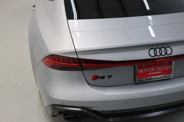 Used 2025 Audi RS 7 Performance AWD/4WD image 65