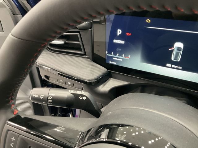 New 2026 Nissan Kicks SR w/ SR Premium Package image 22