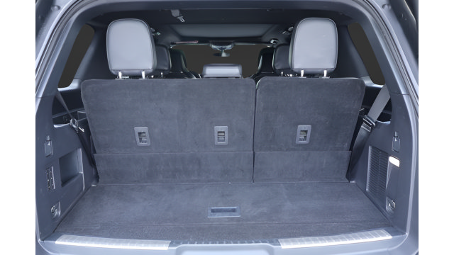Used 2024 Lincoln Navigator Reserve AWD/4WD image 21