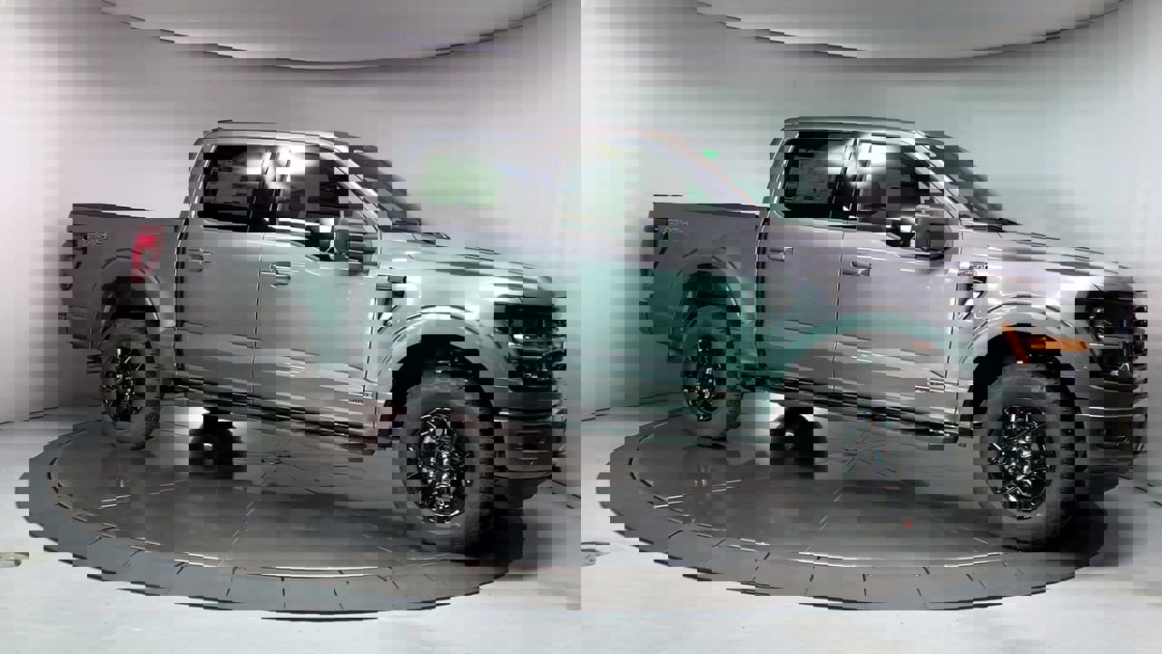 New 2025 Ford F150 XLT w/ Equipment Group 302A MID image 2