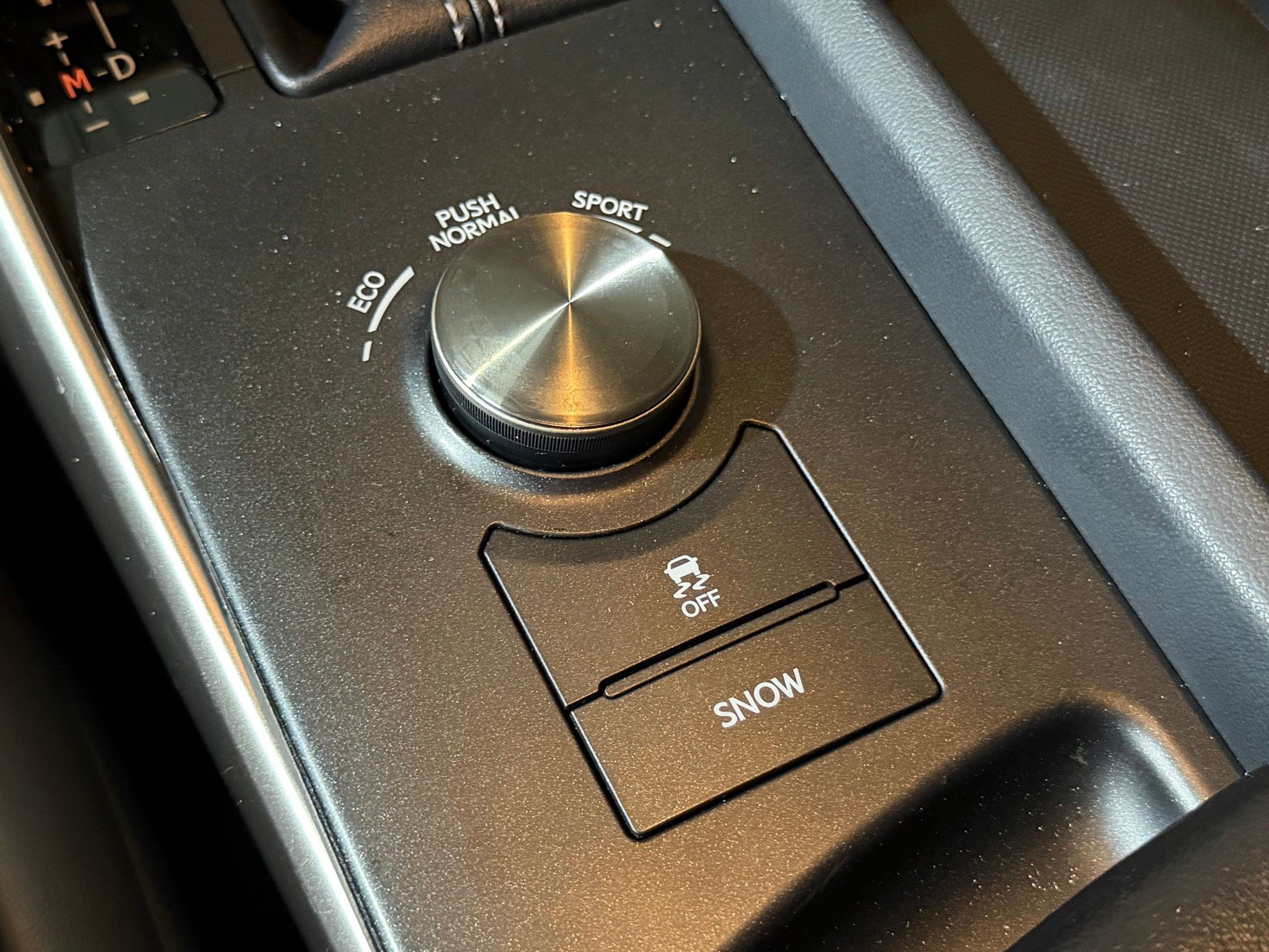 Used 2017 Lexus IS 200t F Sport w/ F Sport Package RWD image 23