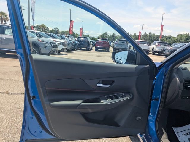 New 2026 Nissan Sentra SR w/ SR Premium Package FWD image 11