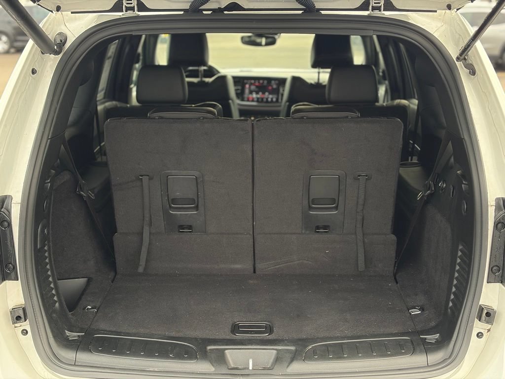 Used 2023 Dodge Durango R/T AWD/4WD image 9