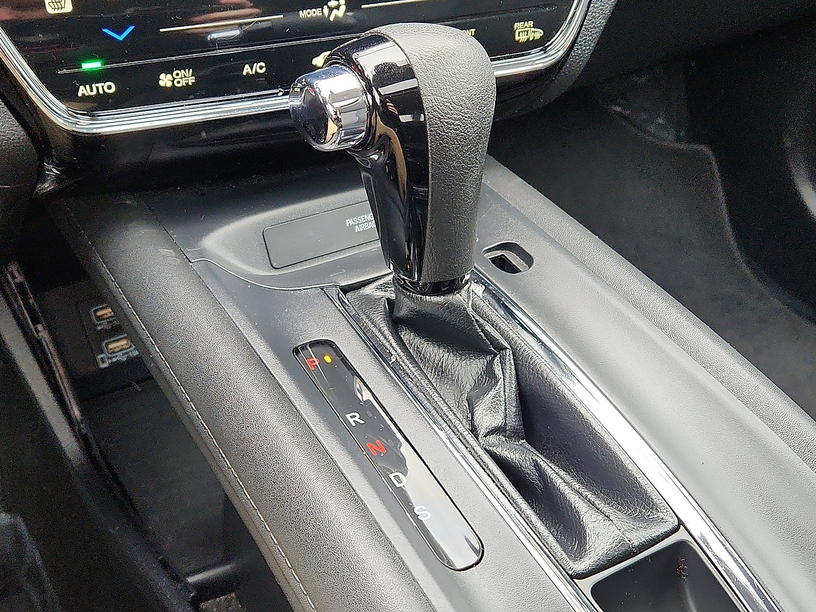 Used 2021 Honda HR-V EX image 14