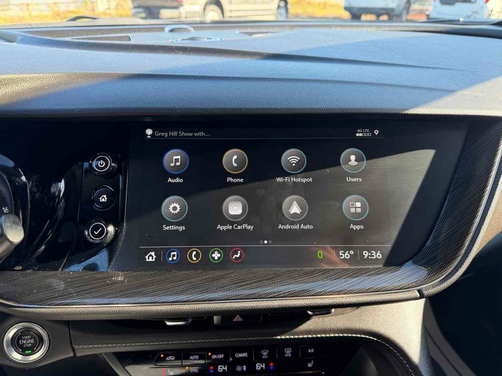 Used 2023 Buick Envision Essence image 26