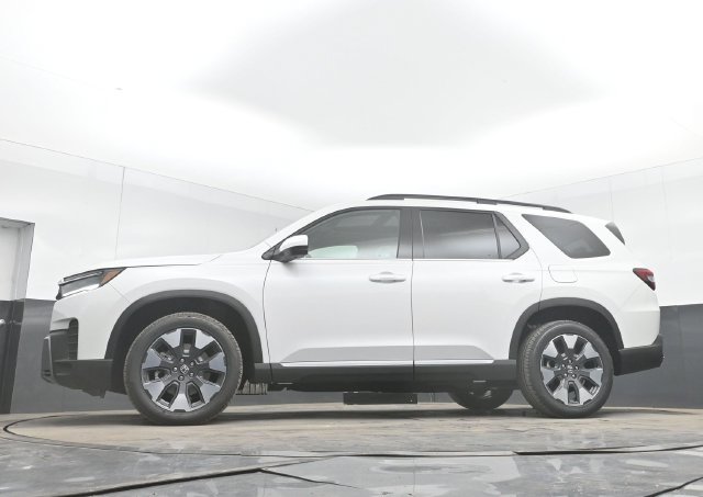 New 2026 Honda Pilot Touring image 49