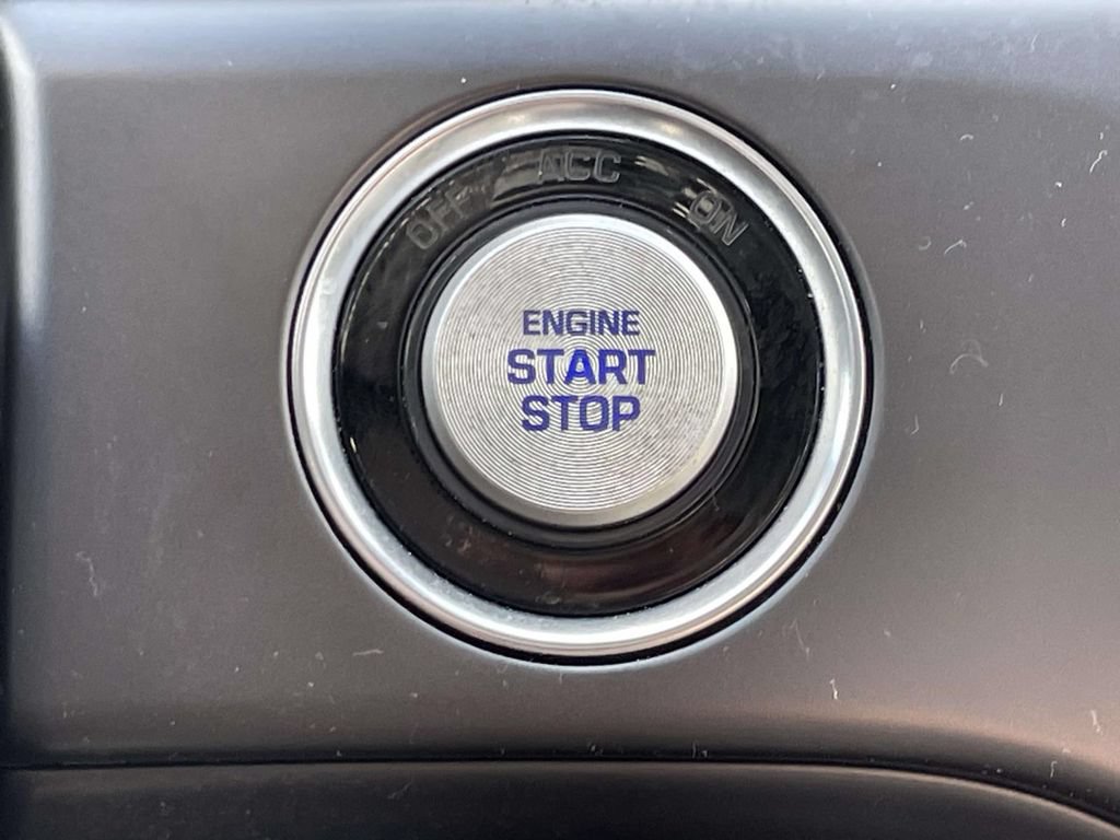 Used 2019 Hyundai Sonata Limited w/ Ultimate Package 02 FWD image 25