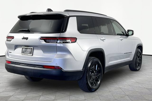 Used 2025 Jeep Grand Cherokee L Altitude AWD/4WD image 6